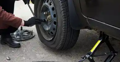 Réparation de pneu et crevaison : un devis au juste prix
